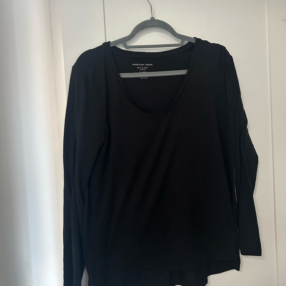 American Eagle Outfitters Black Long Sleeve T-Shirt Soft and Sexy Plush Size XL